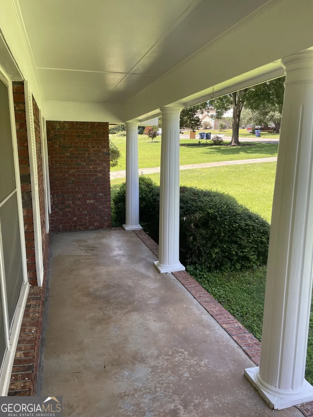 992 Brandywine DR Winder, GA 30680