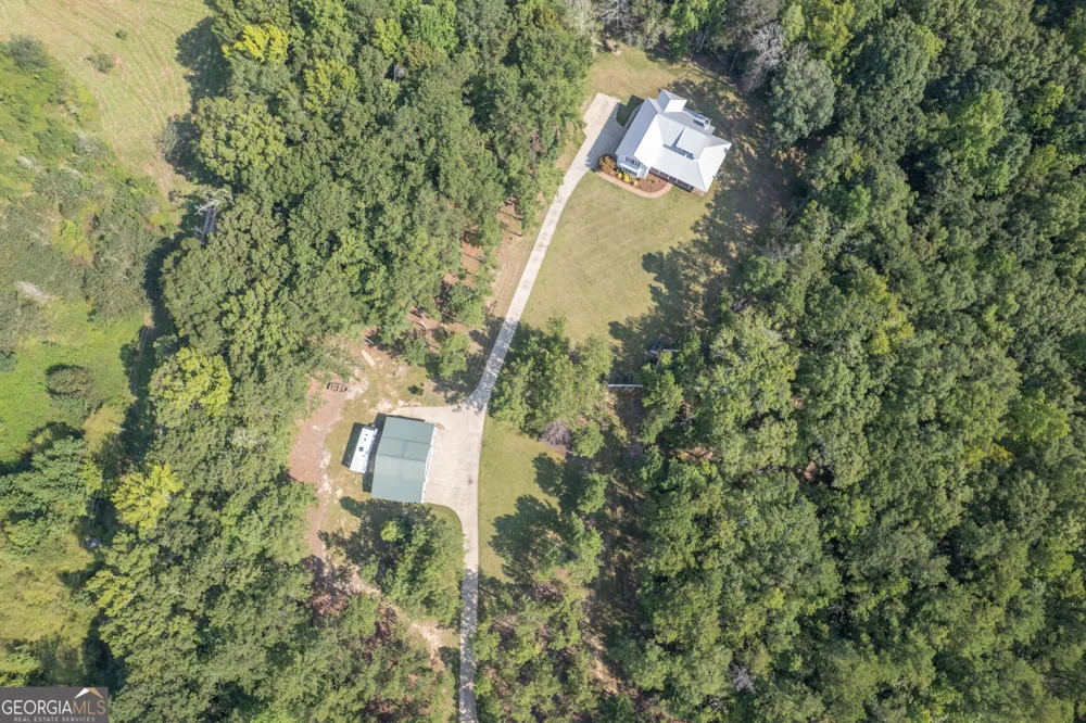 1826 Pierce RD Waverly Hall, GA 31831
