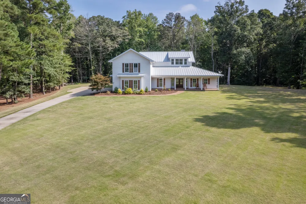 1826 Pierce RD Waverly Hall, GA 31831