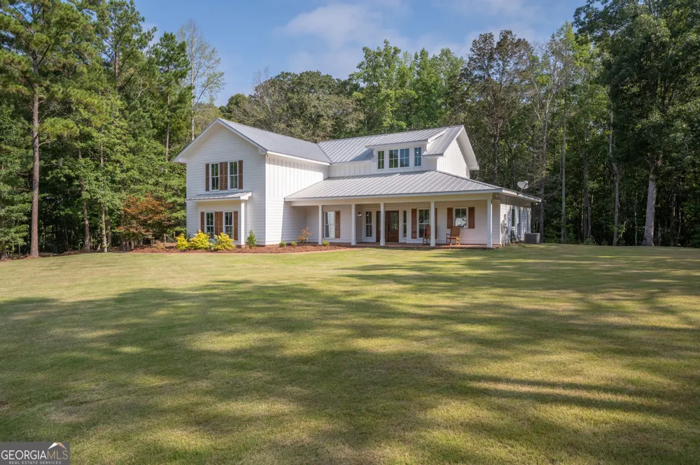 1826 Pierce RD Waverly Hall, GA 31831