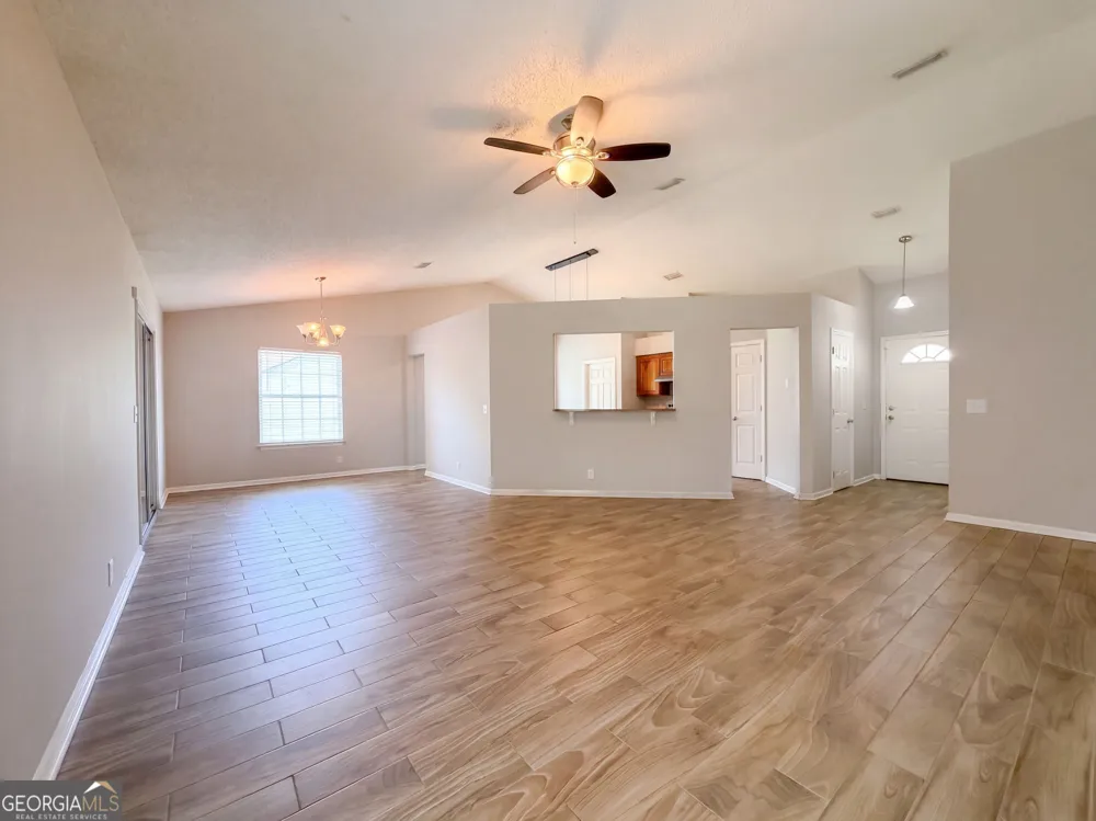 220 Chestnut CT Kingsland, GA 31548