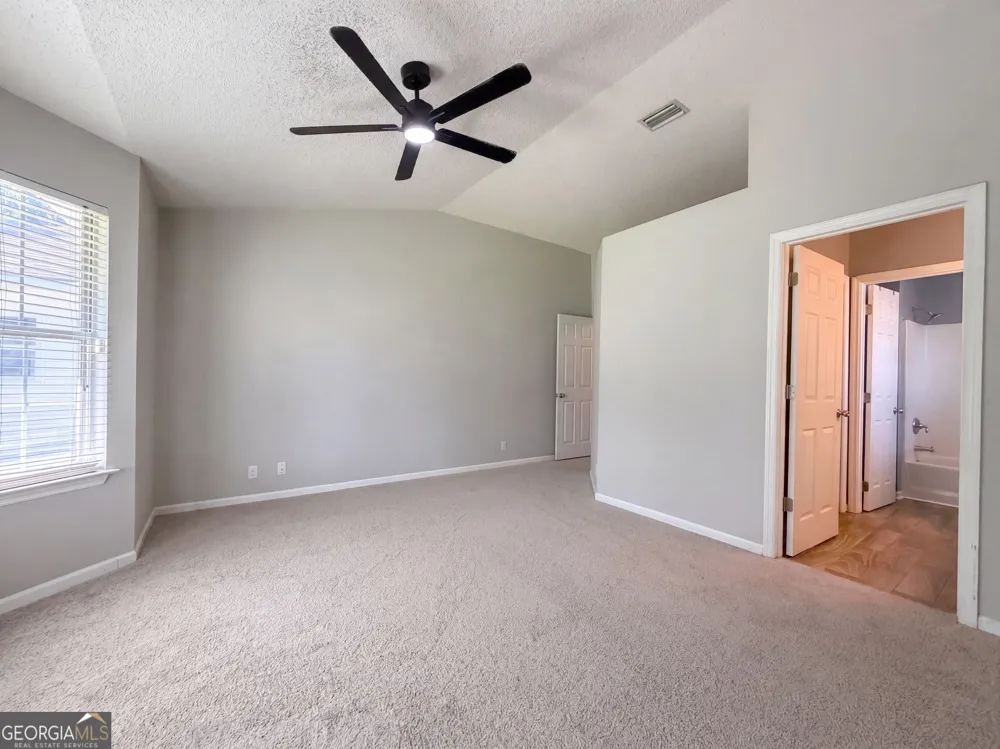 220 Chestnut CT Kingsland, GA 31548