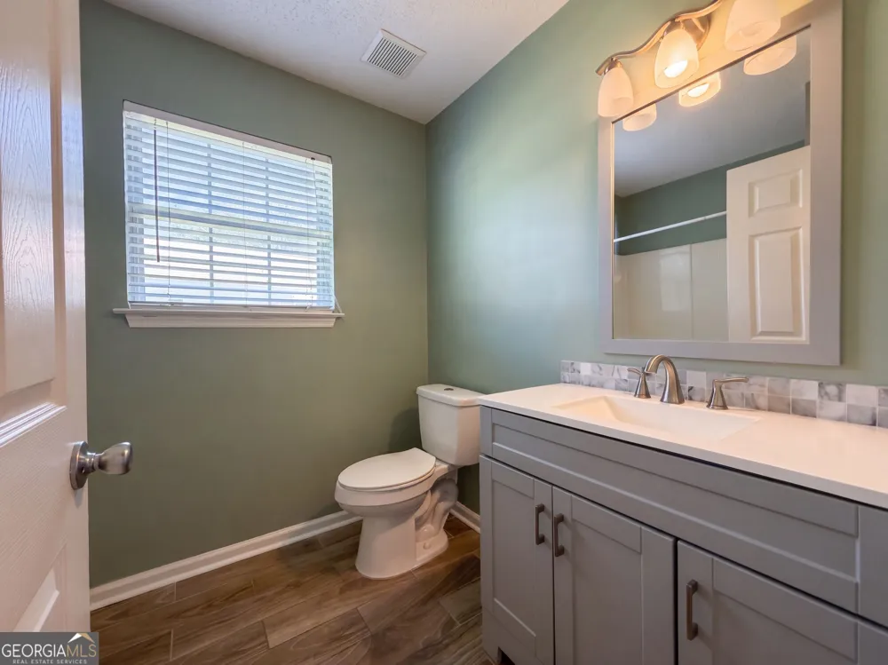 220 Chestnut CT Kingsland, GA 31548