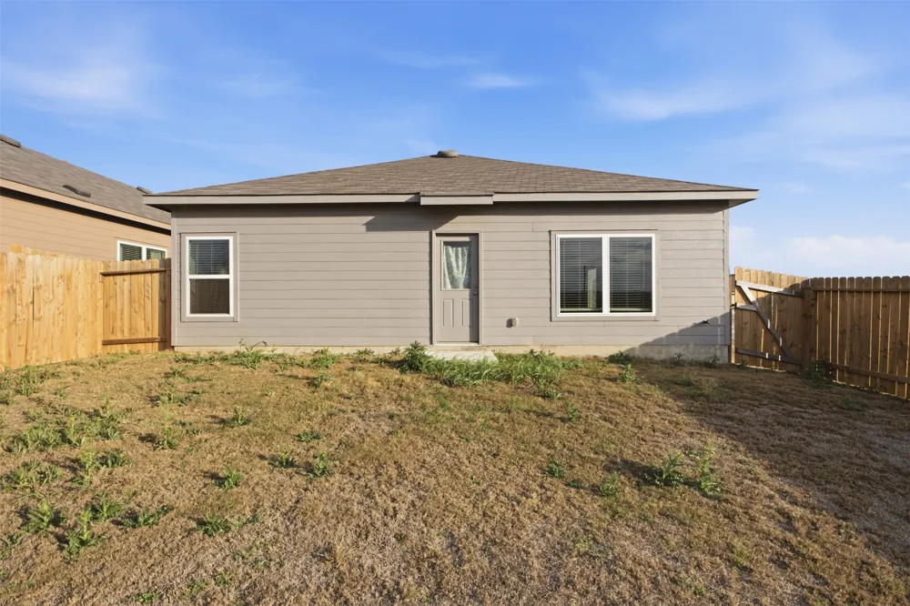 292 Legacy Circle New Braunfels, TX 78130