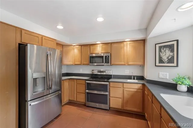 509 W Cheyenne Road Colorado Springs, CO 80906