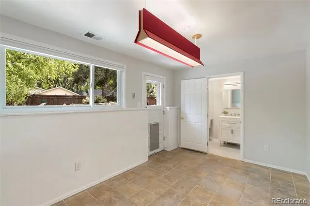509 W Cheyenne Road Colorado Springs, CO 80906