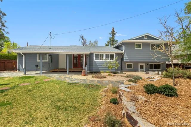 509 W Cheyenne Road Colorado Springs, CO 80906