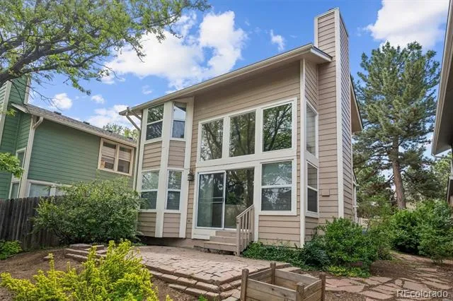 2049 E Phillips Lane Centennial, CO 80122
