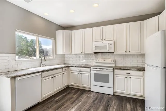 5394 S Sicily Way Aurora, CO 80015