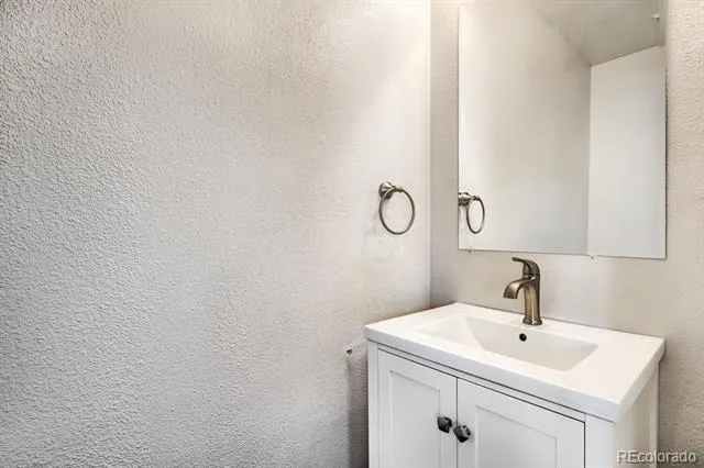5394 S Sicily Way Aurora, CO 80015
