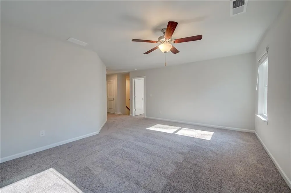 163 Dalston Cove Stockbridge, GA 30281