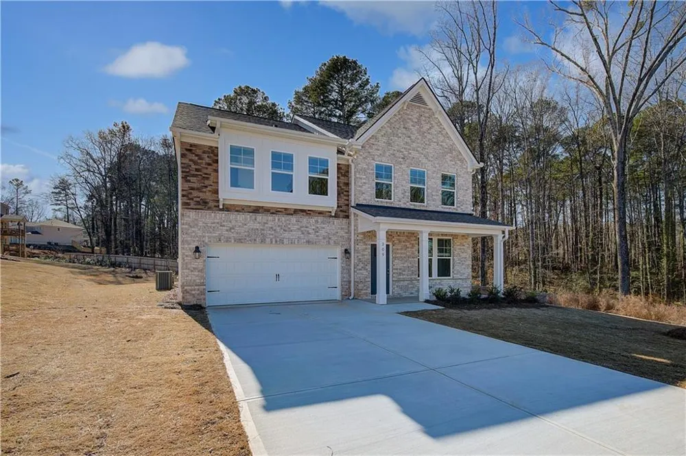 163 Dalston Cove Stockbridge, GA 30281