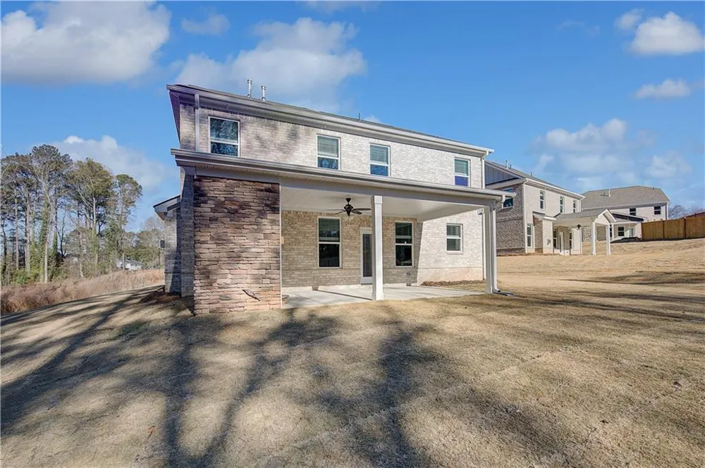 163 Dalston Cove Stockbridge, GA 30281