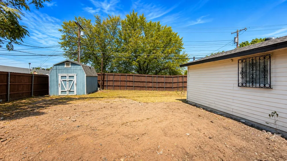 7631 Olusta Drive Dallas, TX 75217