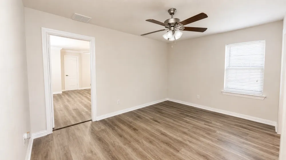 7631 Olusta Drive Dallas, TX 75217