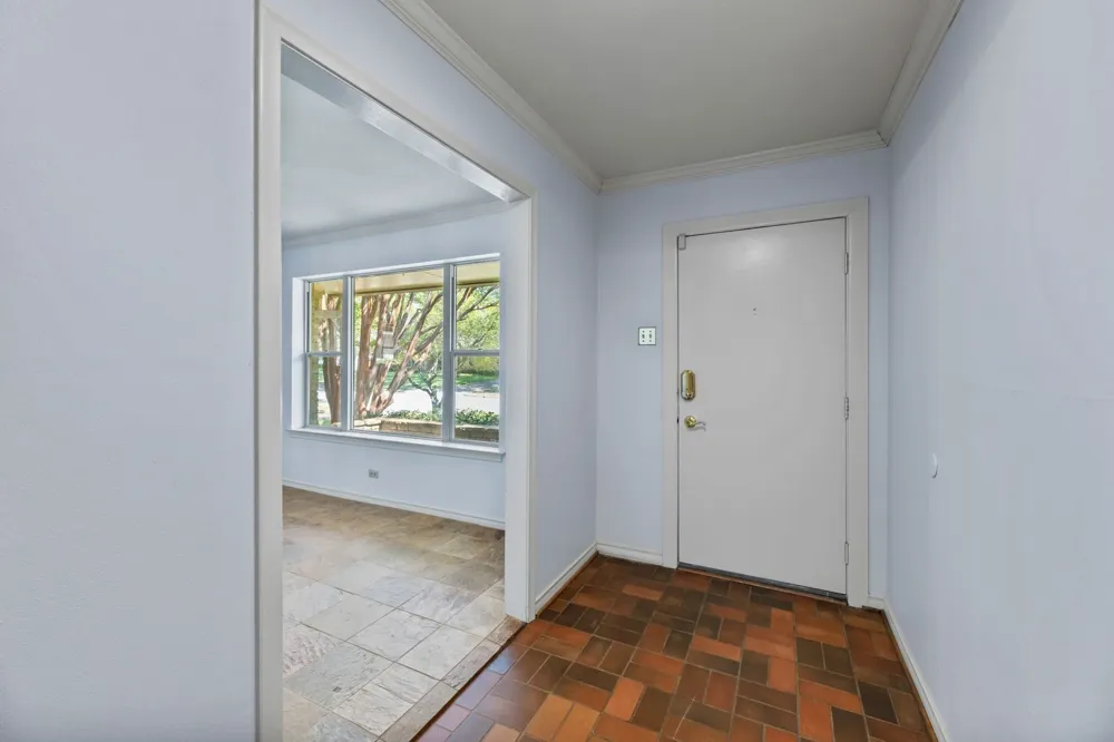6342 Annapolis Lane Dallas, TX 75214