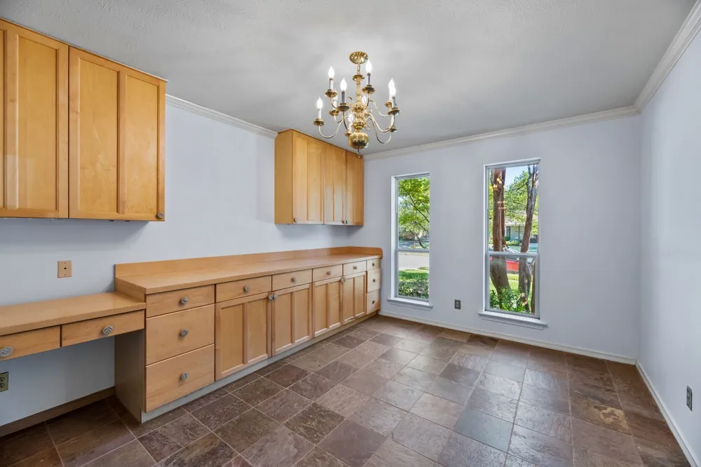6342 Annapolis Lane Dallas, TX 75214