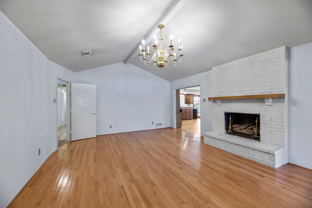 6342 Annapolis Lane Dallas, TX 75214