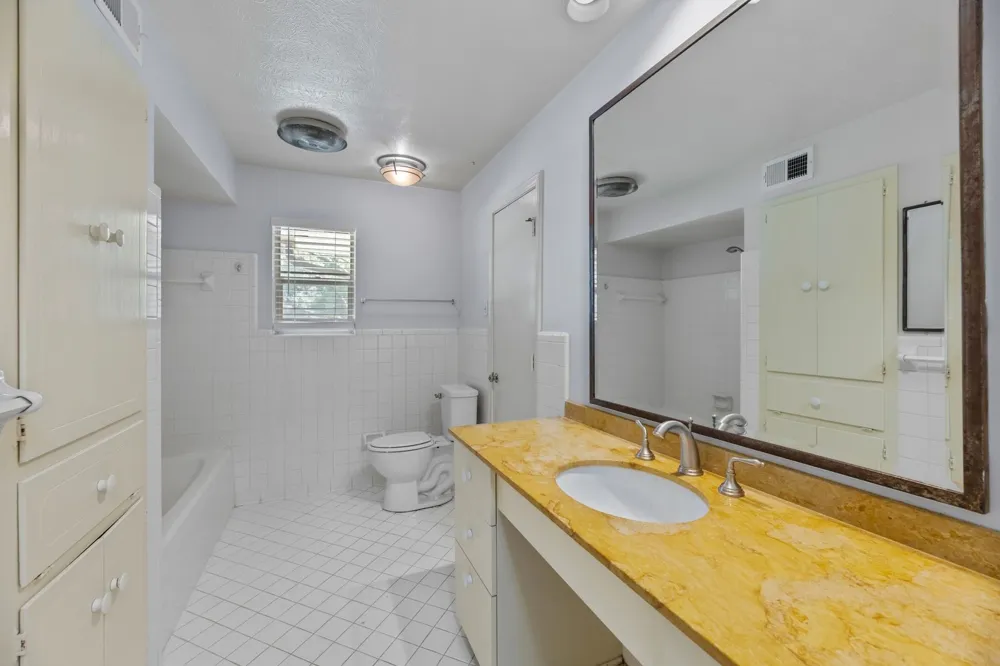 6342 Annapolis Lane Dallas, TX 75214
