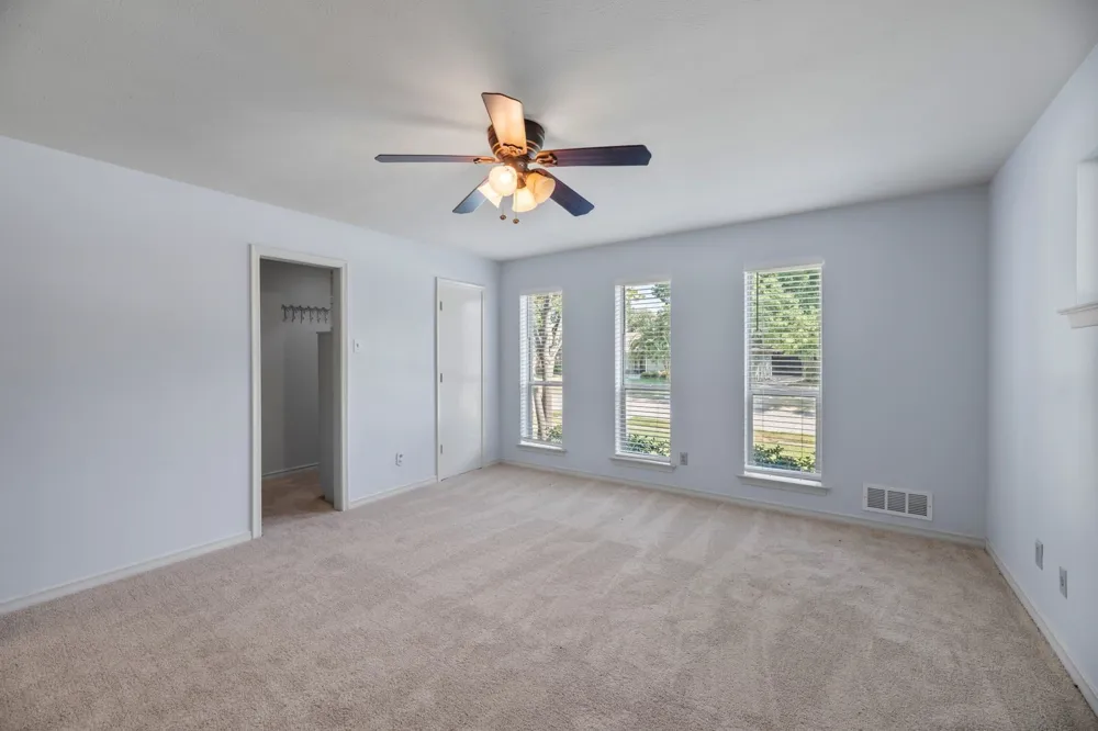 6342 Annapolis Lane Dallas, TX 75214