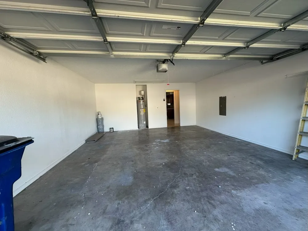 2033 Espinosa Drive Carrollton, TX 75010