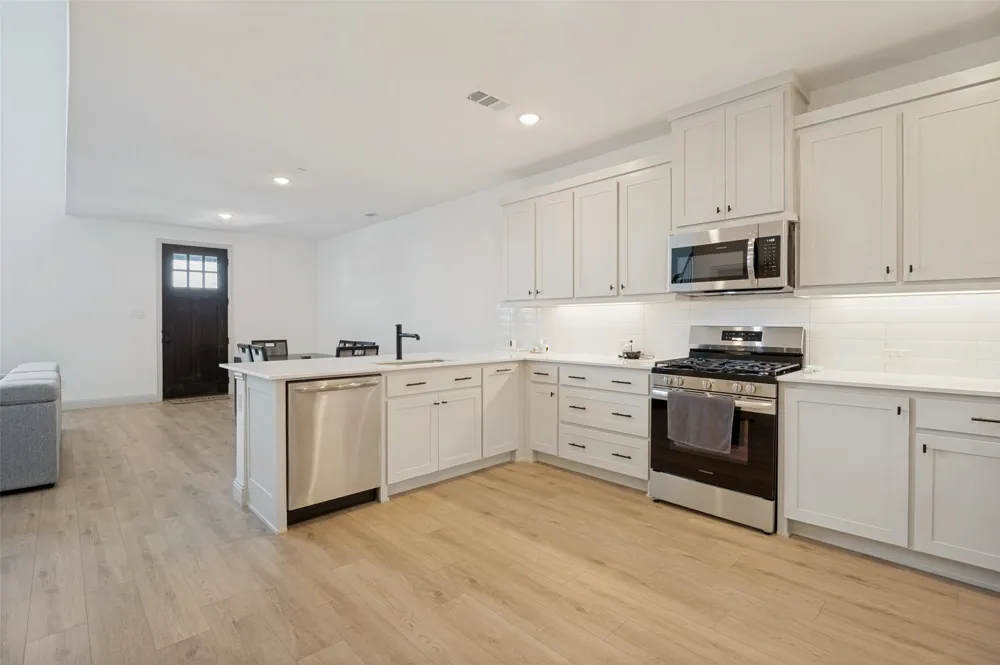 8895 Stablehand Mews Frisco, TX 75035