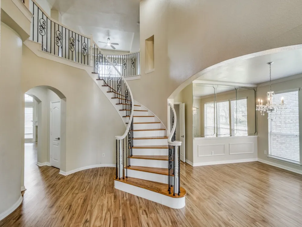 4612 Old Pond Drive Plano, TX 75024