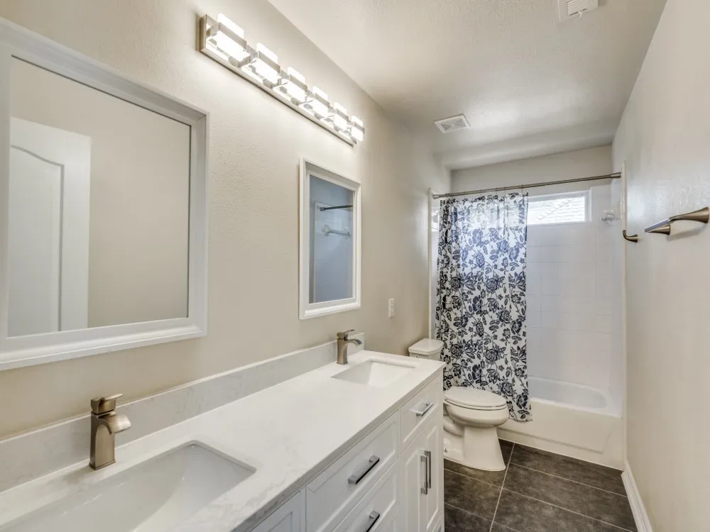 4612 Old Pond Drive Plano, TX 75024
