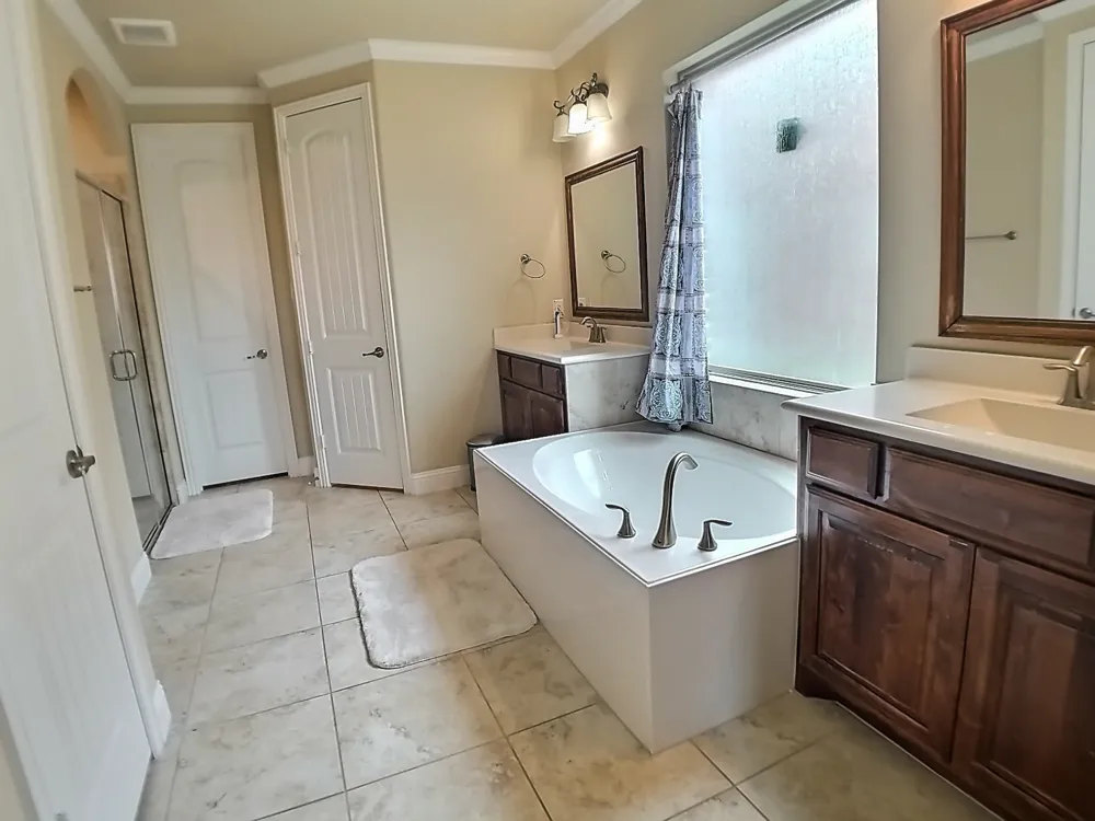 809 Cidermont Plano, TX 75074