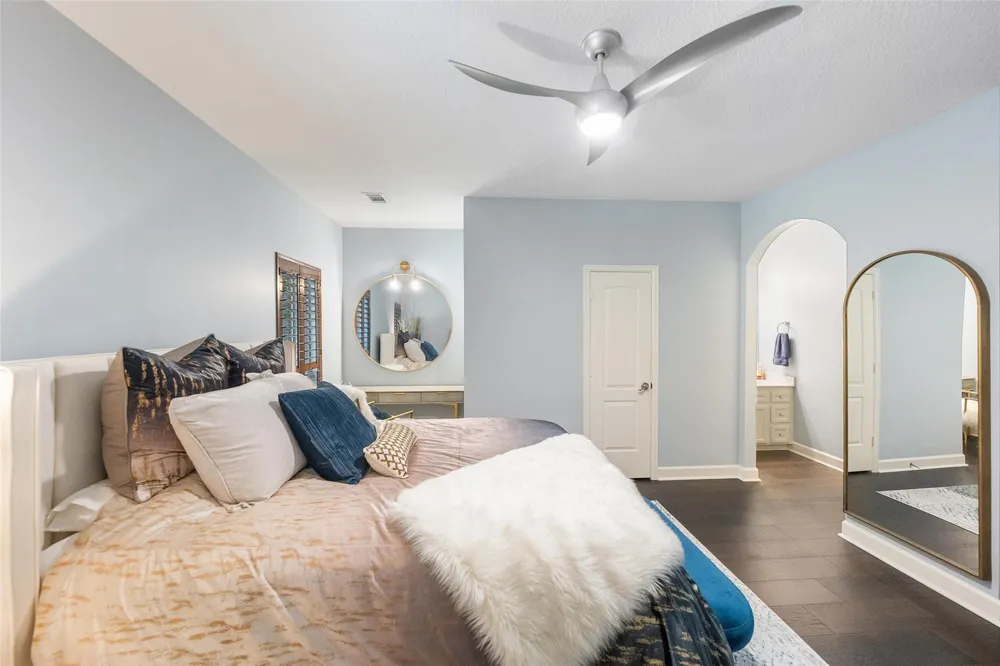 12418 Longmire Way Conroe, TX 77304