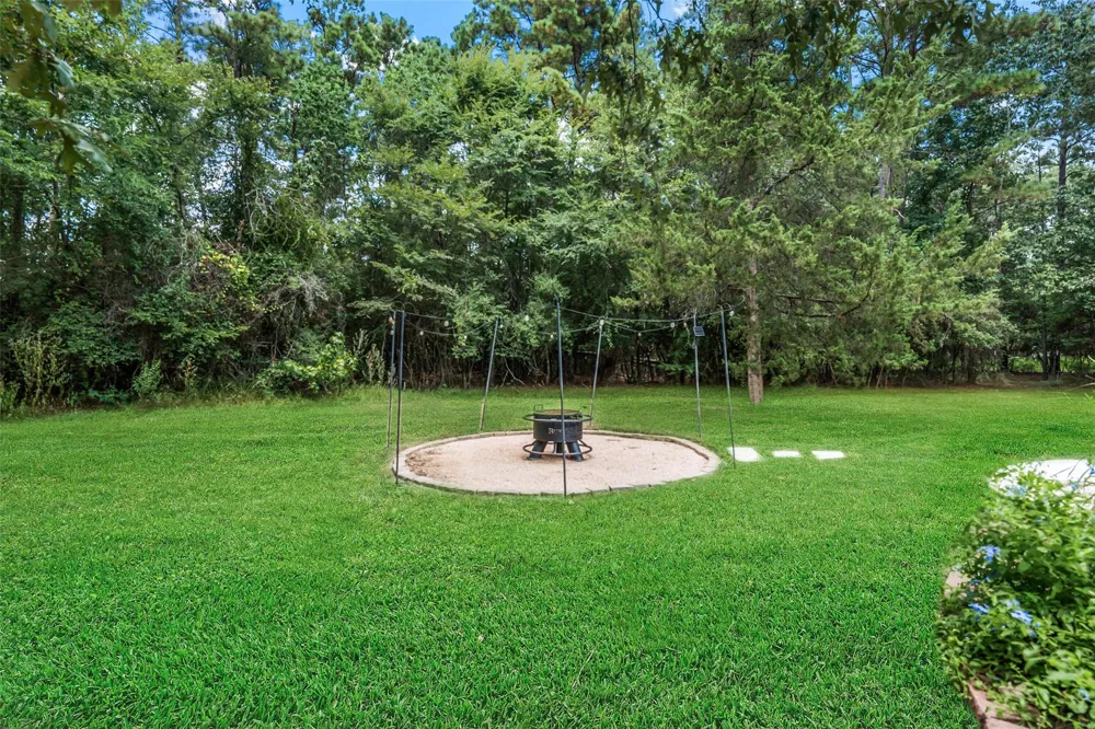 12418 Longmire Way Conroe, TX 77304