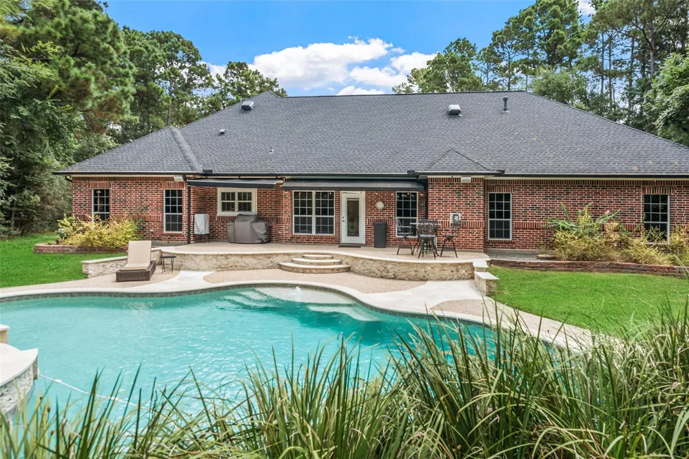 12418 Longmire Way Conroe, TX 77304