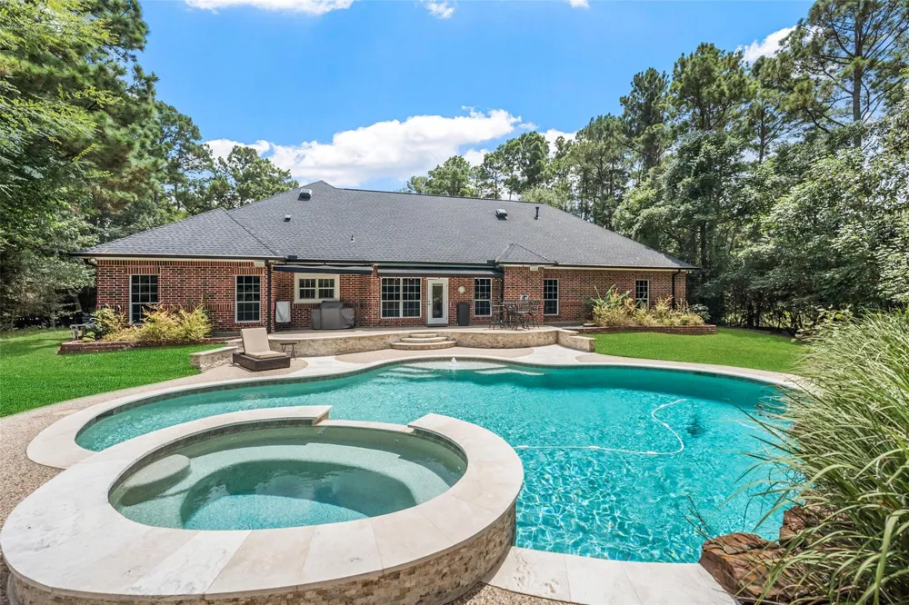 12418 Longmire Way Conroe, TX 77304