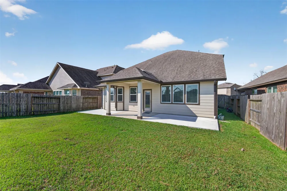10505 Clouds Rest Drive Iowa Colony, TX 77583