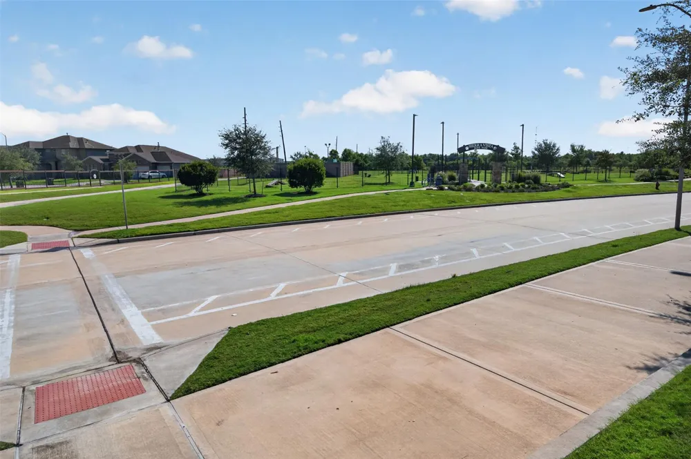 10505 Clouds Rest Drive Iowa Colony, TX 77583
