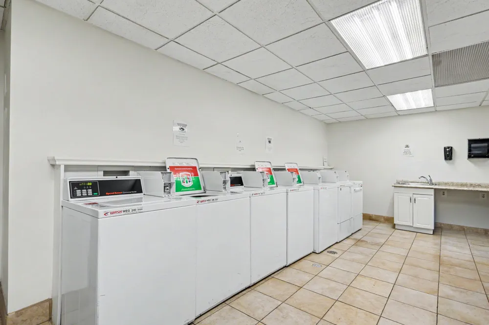 15 E Kirby Street #426 Detroit, MI 48202