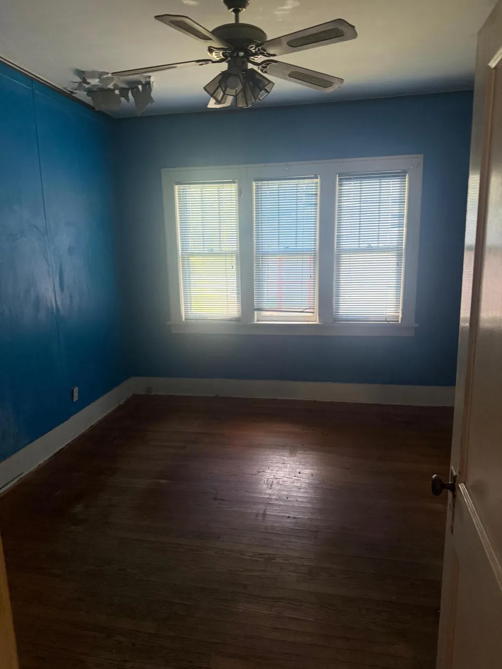 2401 Baker Street Muskegon Heights, MI 49444