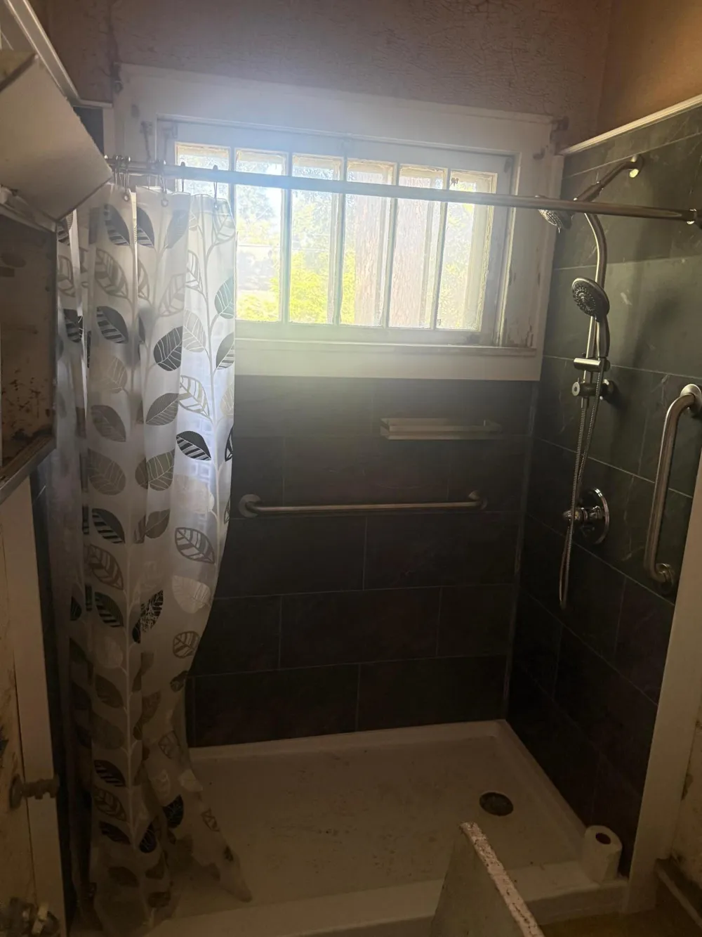 2401 Baker Street Muskegon Heights, MI 49444