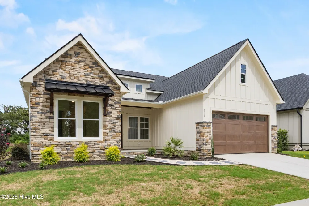 321 Preservation Point Avenue Wilmington, NC 28401