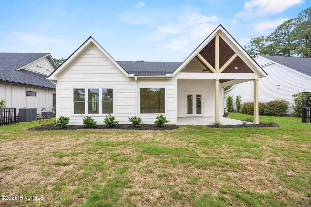 321 Preservation Point Avenue Wilmington, NC 28401