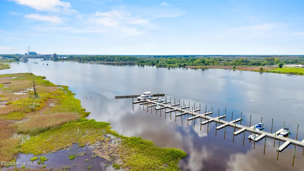 321 Preservation Point Avenue Wilmington, NC 28401