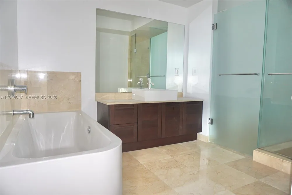 200 Sunny Isles Blvd #2-1801 Sunny Isles Beach, FL 33160