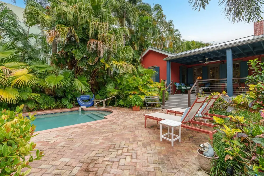 1609 NE 2ND COURT Fort Lauderdale, FL 33301