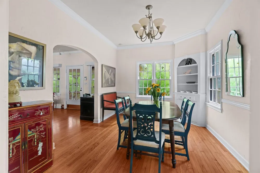1609 NE 2ND COURT Fort Lauderdale, FL 33301