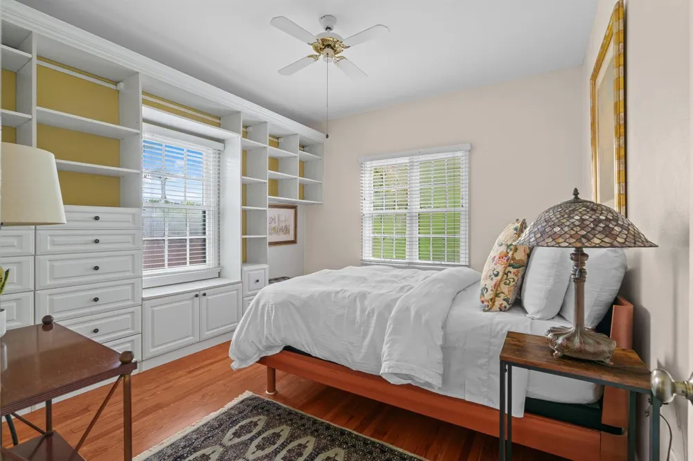 1609 NE 2ND COURT Fort Lauderdale, FL 33301