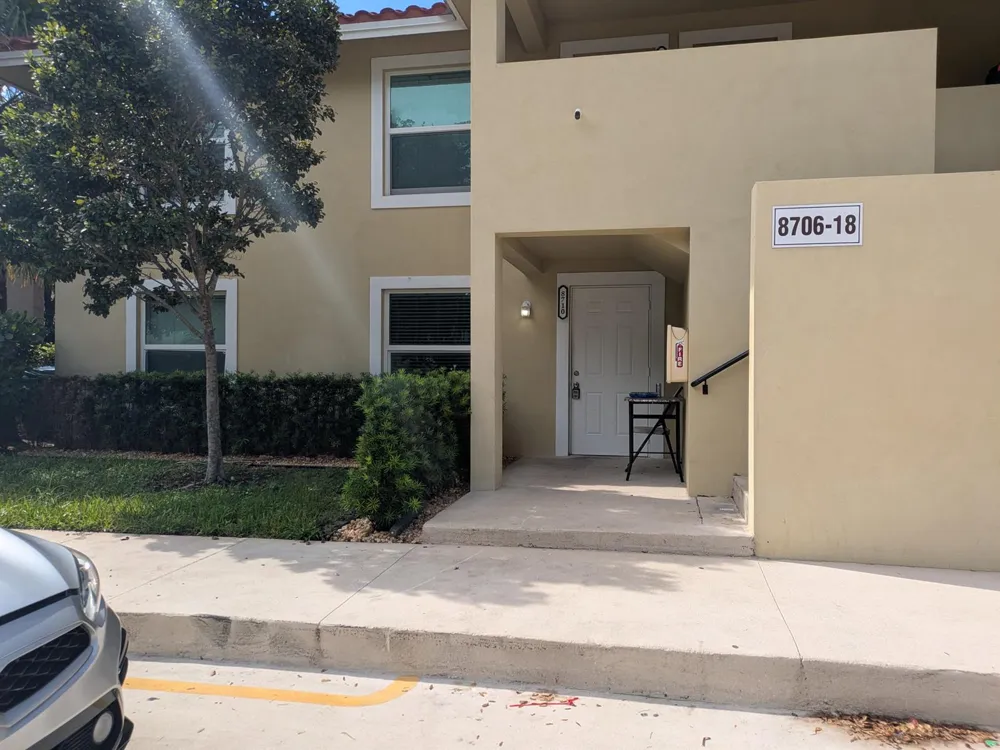 8710 NW 35th Street Coral Springs, FL 33065