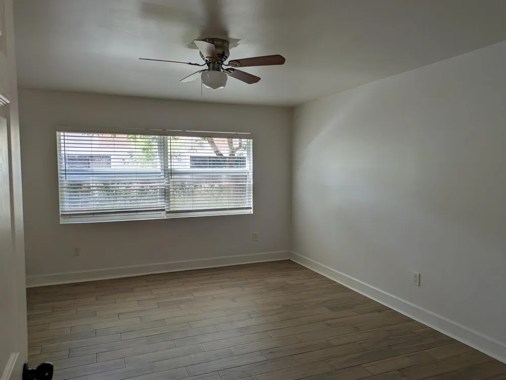 8710 NW 35th Street Coral Springs, FL 33065