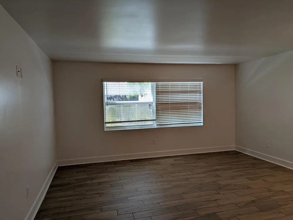8710 NW 35th Street Coral Springs, FL 33065
