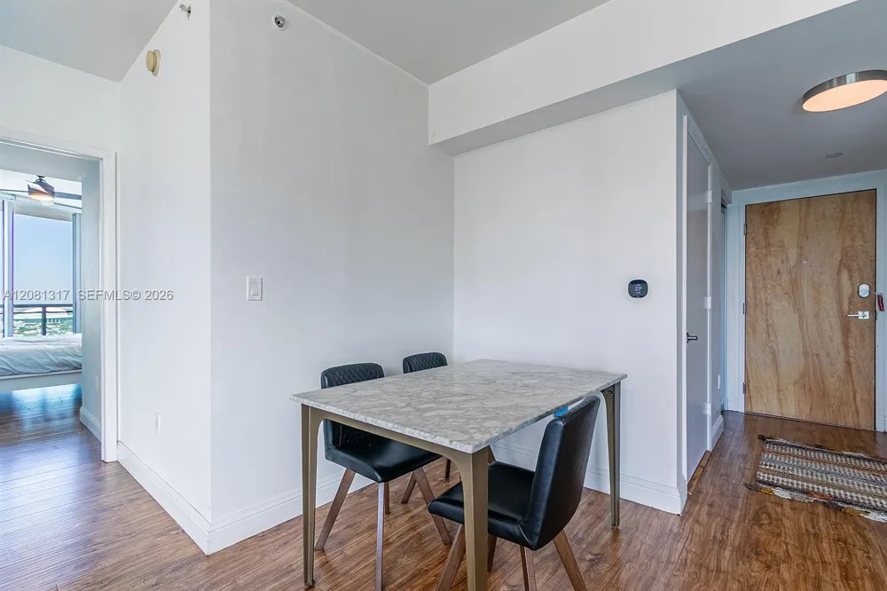 350 S Miami Ave #3914 Miami, FL 33130
