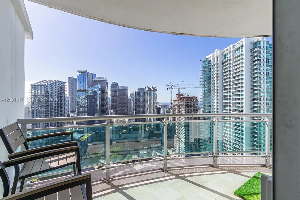 350 S Miami Ave #3914 Miami, FL 33130